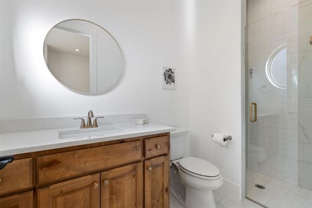 105 Deer Valley DR, Georgetown, TX 78628