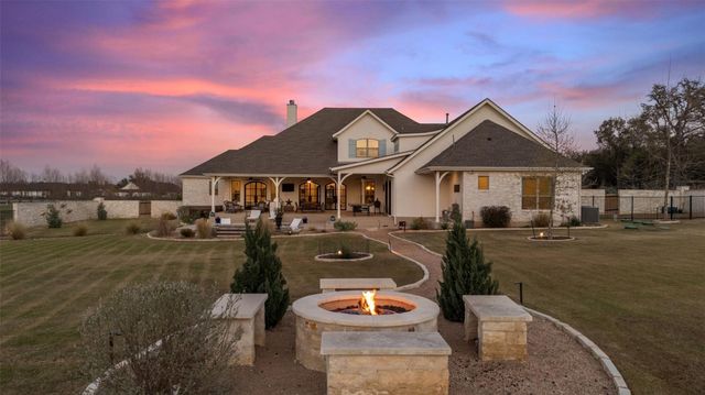 105 Deer Valley DR, Georgetown, TX 78628