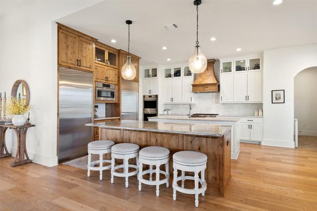 105 Deer Valley DR, Georgetown, TX 78628