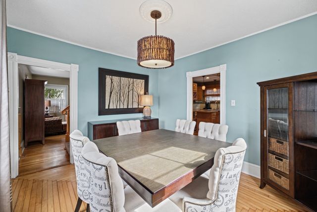 194 Clinton St, New Bedford, MA 02740
