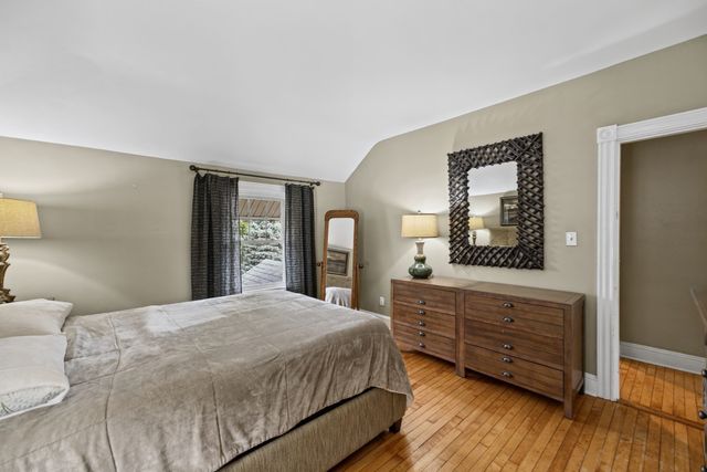 194 Clinton St, New Bedford, MA 02740