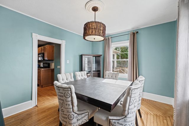 194 Clinton St, New Bedford, MA 02740