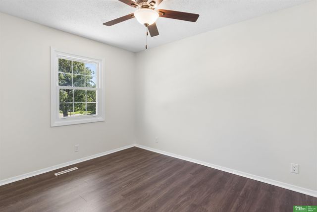 3312 Schuemann Drive, Bellevue, NE 68123