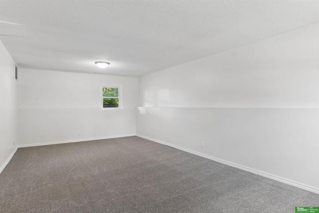 3312 Schuemann Drive, Bellevue, NE 68123