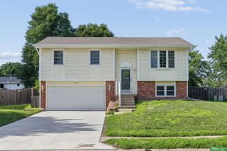 3312 Schuemann Drive, Bellevue, NE 68123