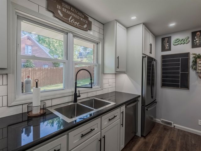 1732 Wiltshire Boulevard, Huntington, WV 25701