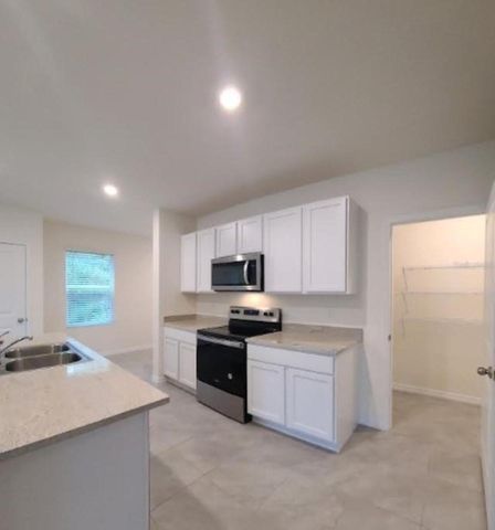 7768 CYPRESS WALK DRIVE, New Port Richey, FL 34655