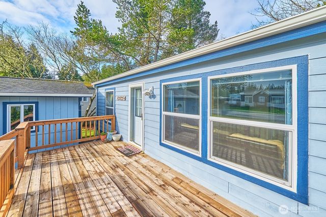 30311 U Place, Ocean Park, WA 98640