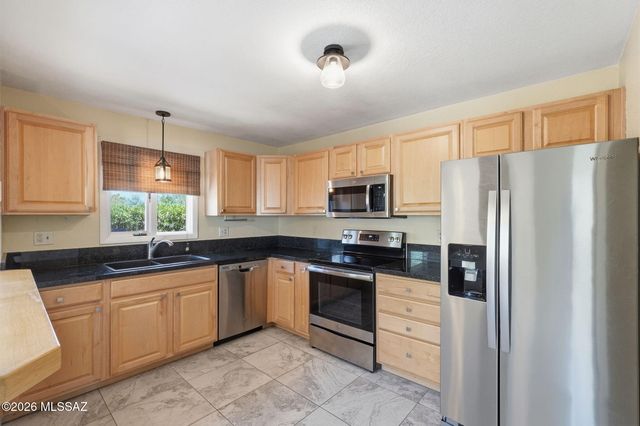 1424 N Rio Sonora, Green Valley, AZ 85614