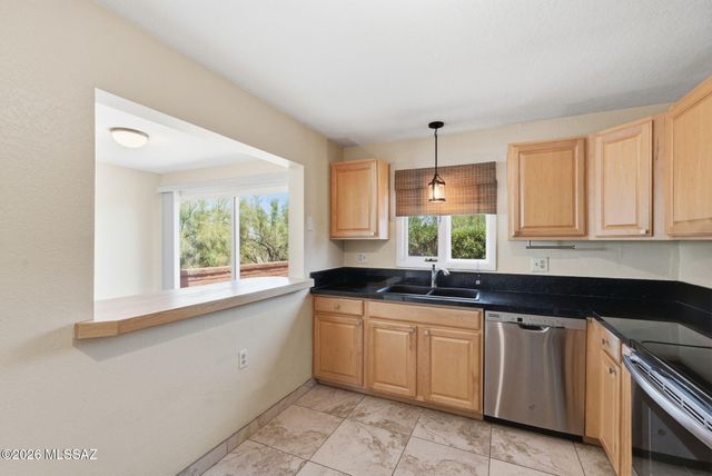 1424 N Rio Sonora, Green Valley, AZ 85614