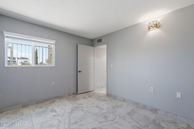 1424 N Rio Sonora, Green Valley, AZ 85614