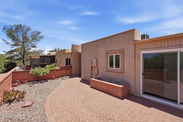 1424 N Rio Sonora, Green Valley, AZ 85614