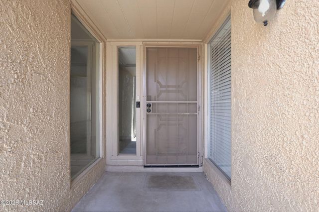 1424 N Rio Sonora, Green Valley, AZ 85614