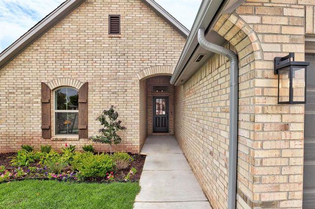 3408 Slate River Drive, Yukon, OK 73099