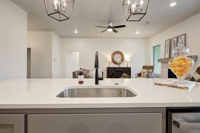 3408 Slate River Drive, Yukon, OK 73099