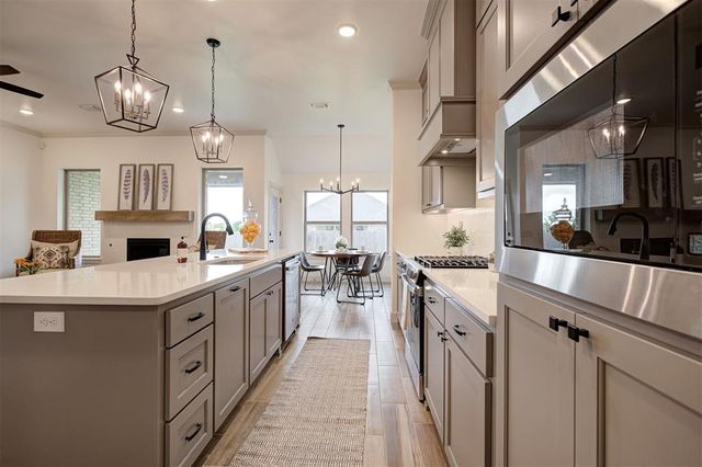 3408 Slate River Drive, Yukon, OK 73099