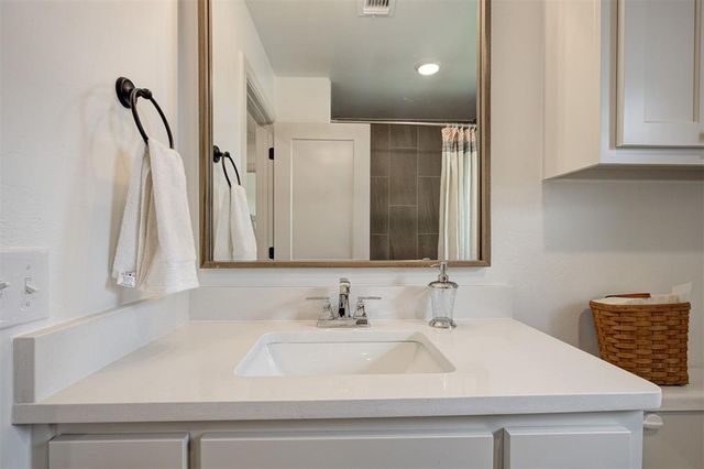 3408 Slate River Drive, Yukon, OK 73099