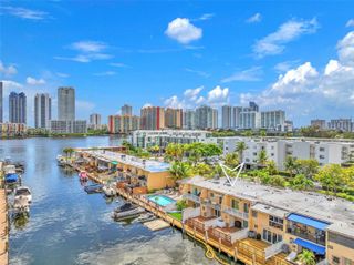3925 NE 167th Street 20, North Miami Beach, FL 33160