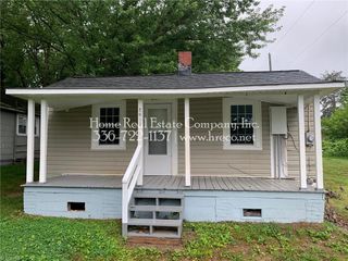 2616 Machine Street, Winston-salem, NC 27105