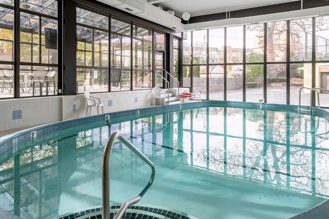 51 Melrose St 4D, Melrose, MA 02176