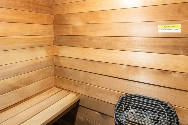 51 Melrose St 4D, Melrose, MA 02176