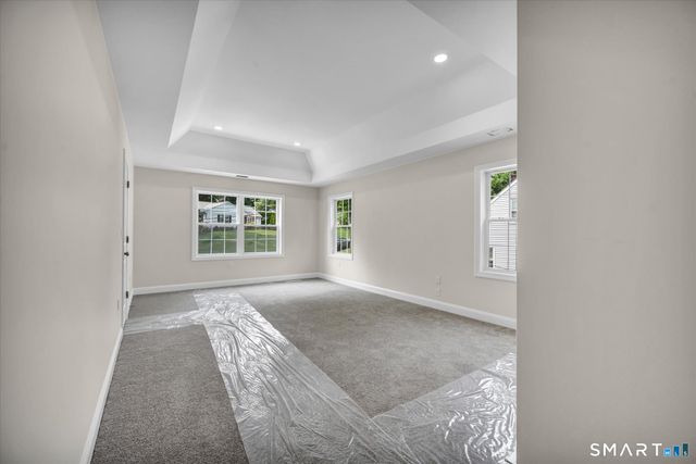33 Brightwood Lane, West Hartford, CT 06110