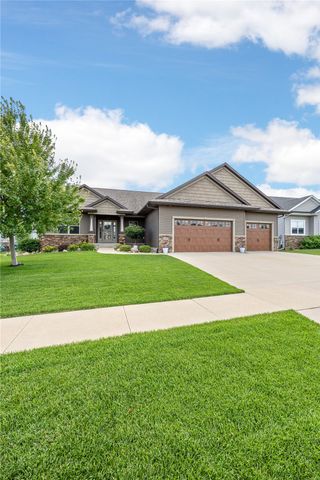 1393 Rolling Glen Drive, Marion, IA 52302