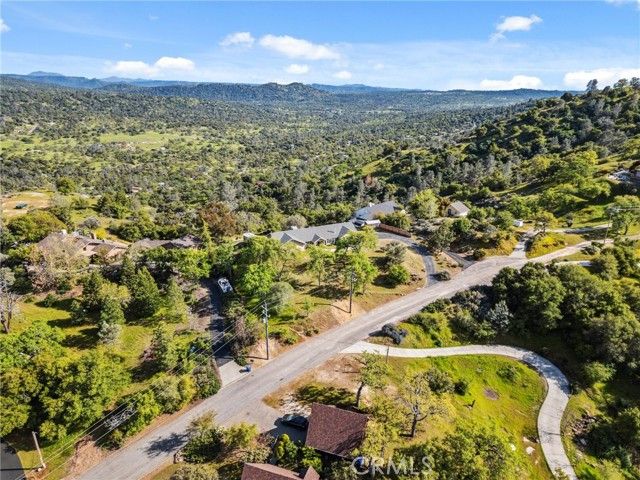 31021 Blue Heron, Coarsegold, CA 93614