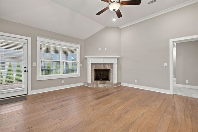 1041 Jackston Mack Way, Gallatin, TN 37066