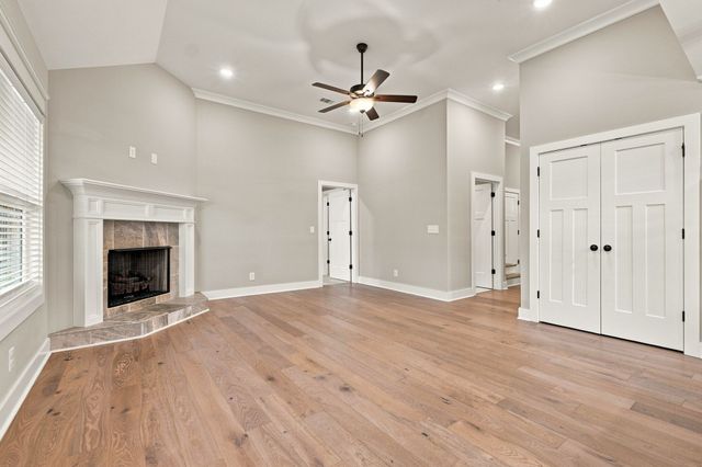 1041 Jackston Mack Way, Gallatin, TN 37066