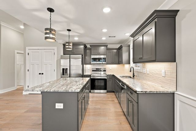 1041 Jackston Mack Way, Gallatin, TN 37066
