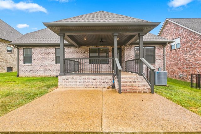 1041 Jackston Mack Way, Gallatin, TN 37066
