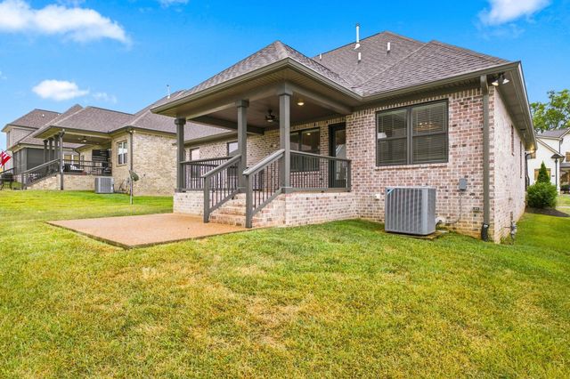 1041 Jackston Mack Way, Gallatin, TN 37066