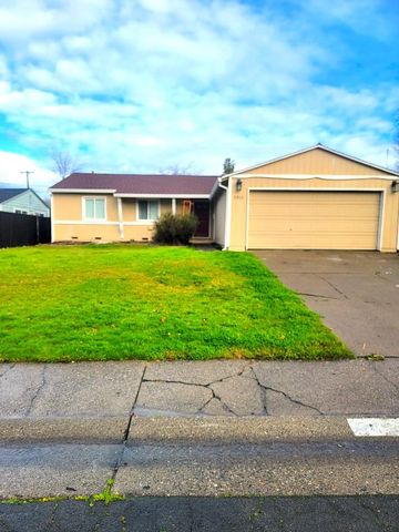 5913 Ashworth Way, Carmichael, CA 95608