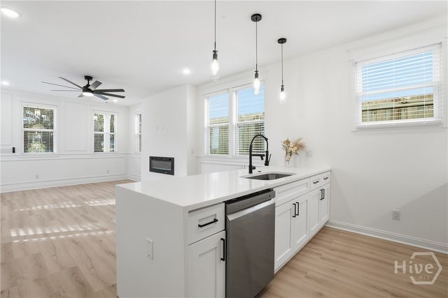 1230 E Anderson Street, Savannah, GA 31404