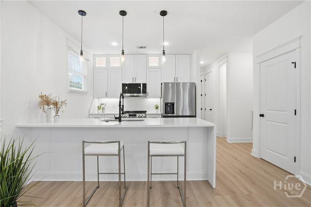 1230 E Anderson Street, Savannah, GA 31404