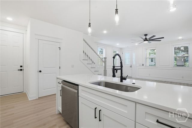 1230 E Anderson Street, Savannah, GA 31404