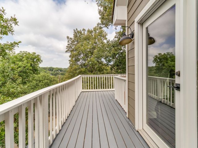 104 Bridlepath Drive, Pottsboro, TX 75076