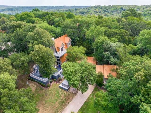 104 Bridlepath Drive, Pottsboro, TX 75076