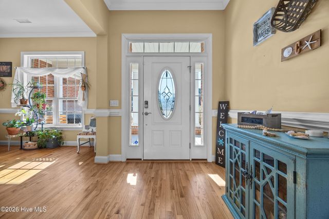 102 Wayfarer Drive, Rocky Point, NC 28457