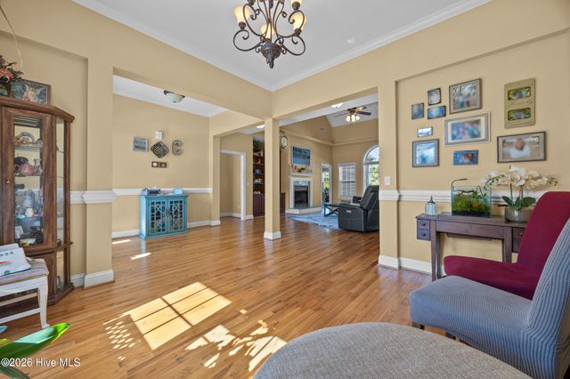 102 Wayfarer Drive, Rocky Point, NC 28457