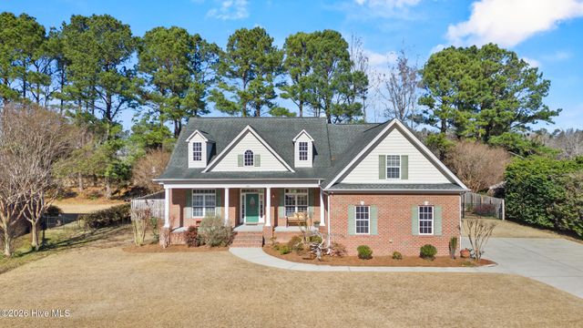 102 Wayfarer Drive, Rocky Point, NC 28457