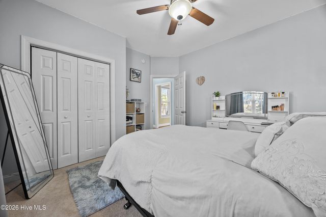 102 Wayfarer Drive, Rocky Point, NC 28457