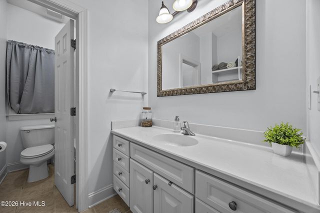 102 Wayfarer Drive, Rocky Point, NC 28457