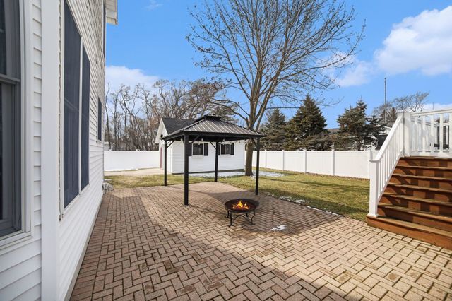 1267 Jodie Lynn Lane, Essexville, MI 48732