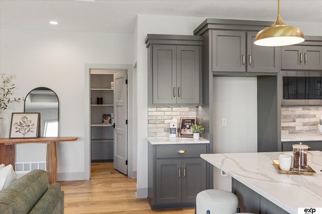 5613 N 199 Street, Elkhorn, NE 68022