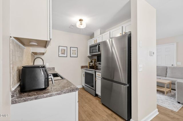 2708 Plainsfield Circle, Raleigh, NC 27610