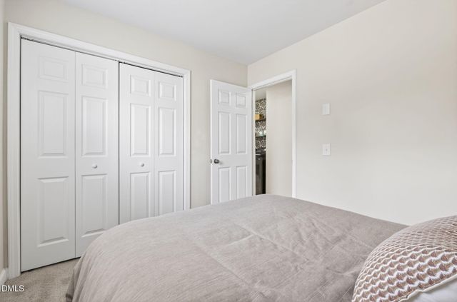 2708 Plainsfield Circle, Raleigh, NC 27610