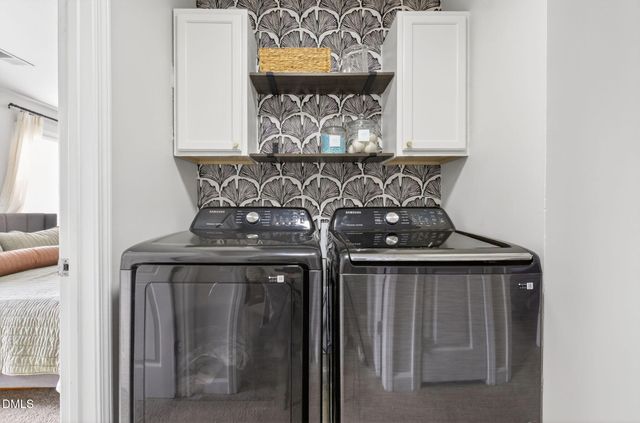 2708 Plainsfield Circle, Raleigh, NC 27610