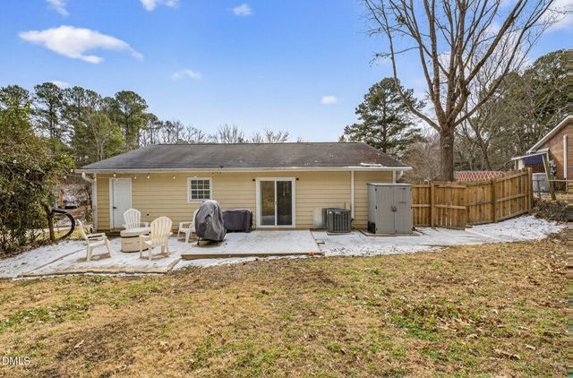 2708 Plainsfield Circle, Raleigh, NC 27610